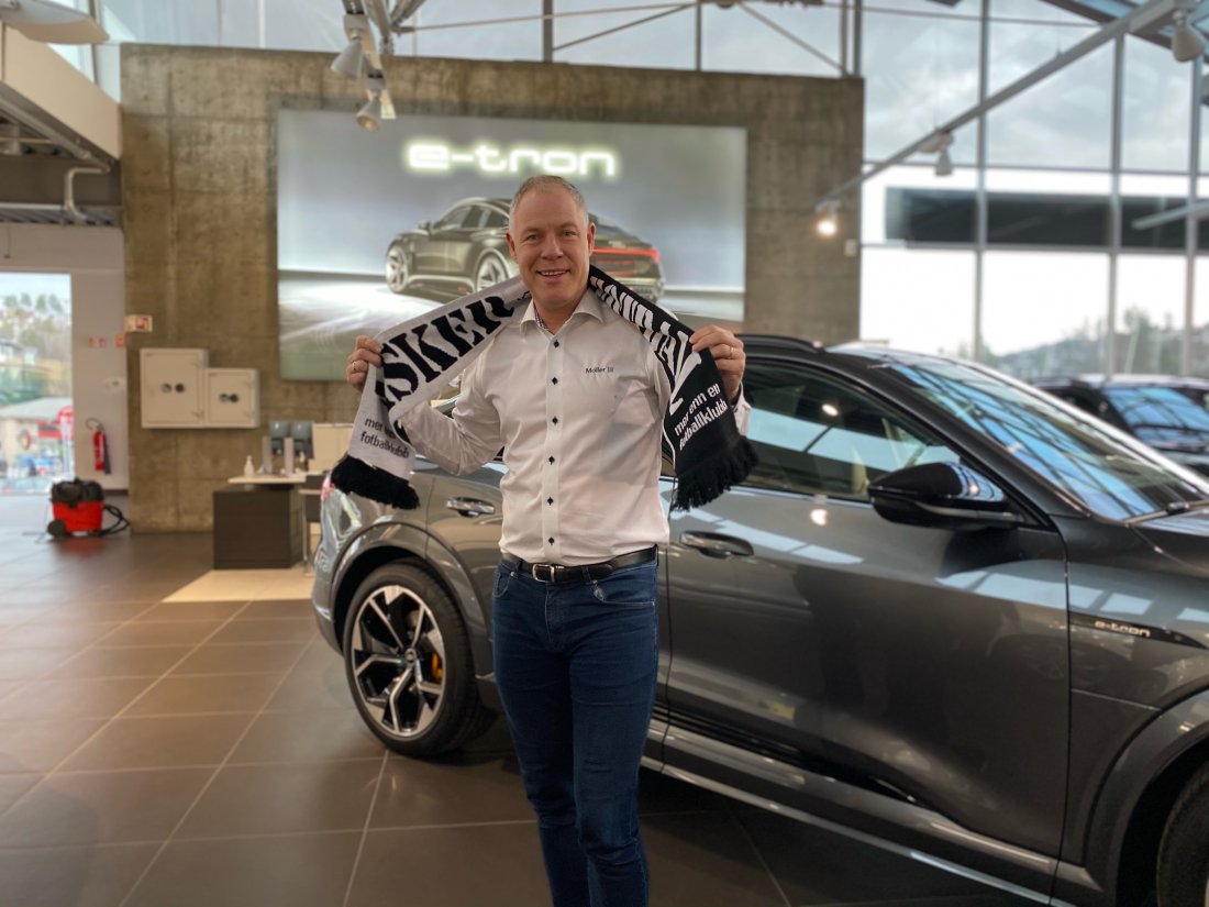 moller bil asker og baerum kjorer pa videre asker fotball